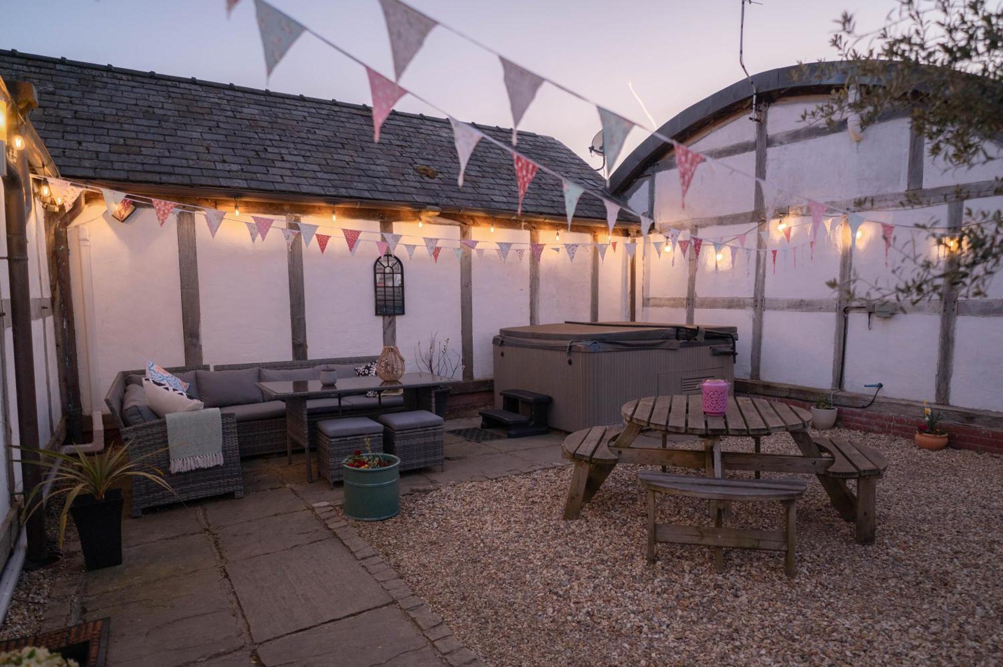 Barnacre Green Cottage - Eco-Friendly Cosy Cottage Moreton  Esterno foto